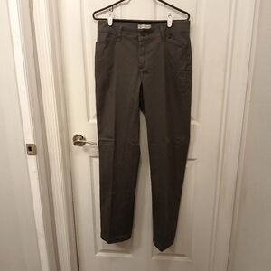 EUC Riders By Lee Easy Care Chino Pants Men's Size 32x32 Women's Size 8M